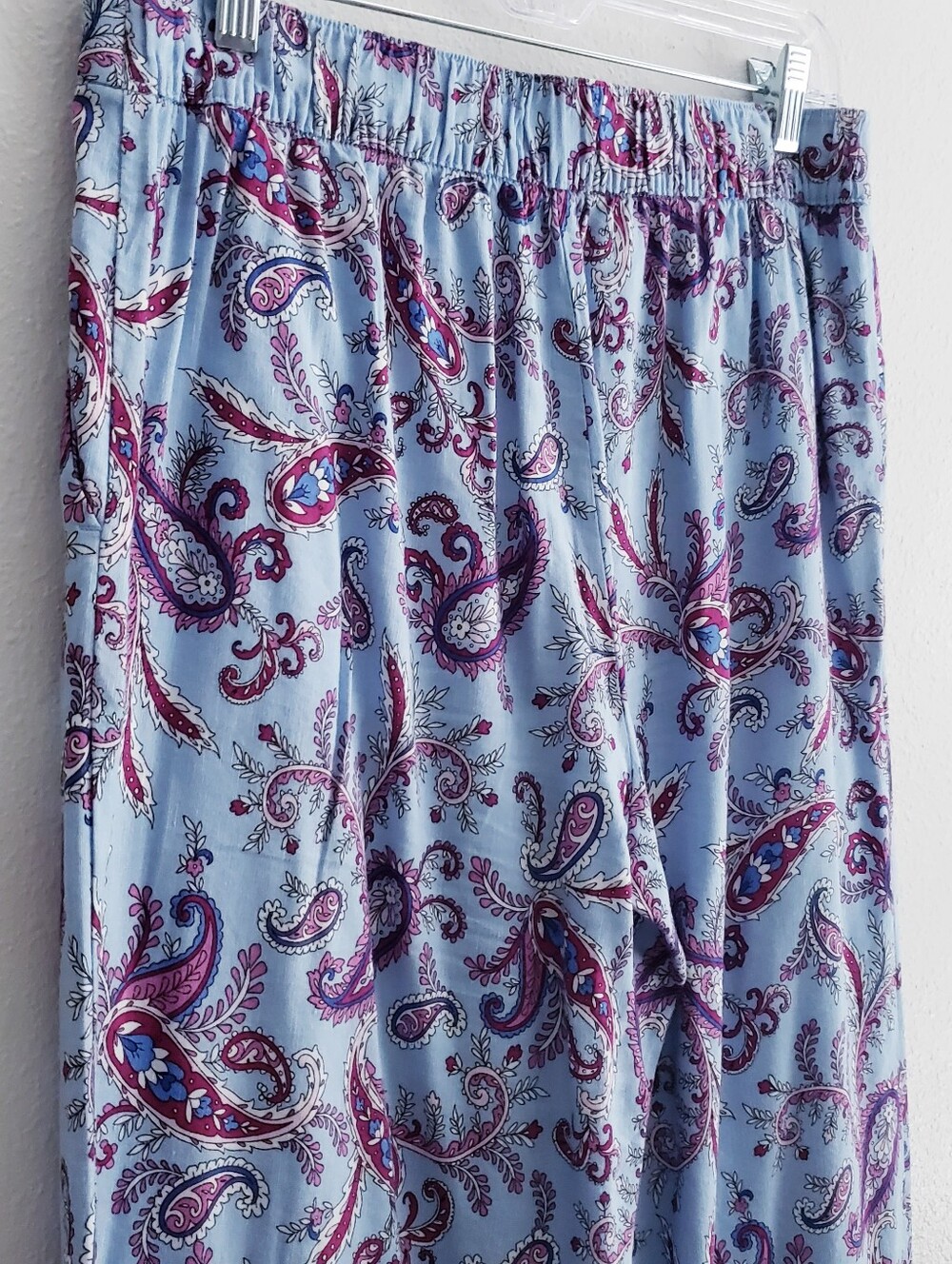 Ann Taylor Loft Paisley Relaxed Straight Leg Pants - Picture 7 of 10